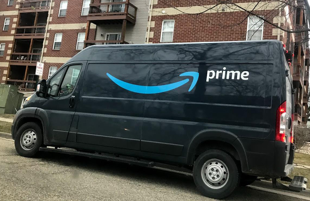 Amazon will give employees $10,000 to start their own delivery business