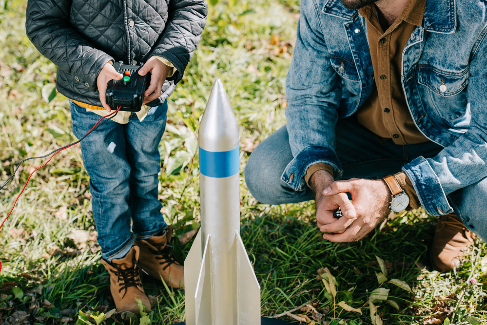 ship model rockets and ship toy propellants